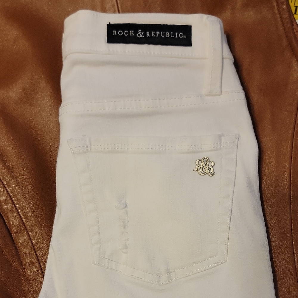 Rock & Republic White Jeans